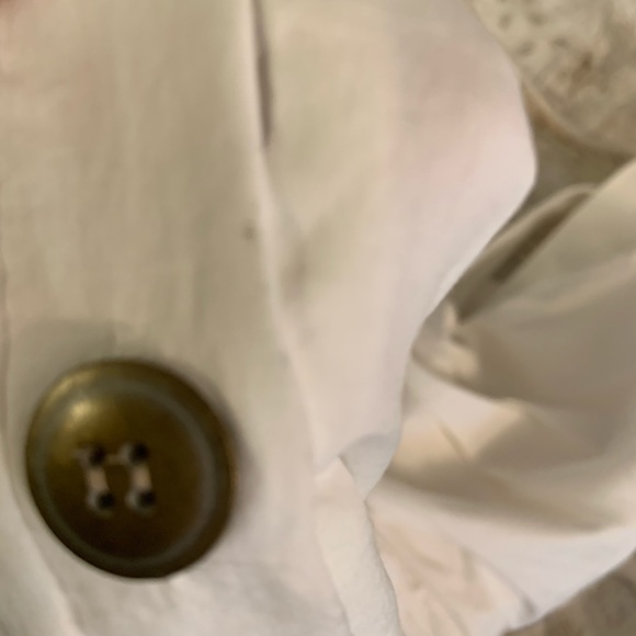 Fun summer top!! - Picture 6 of 6